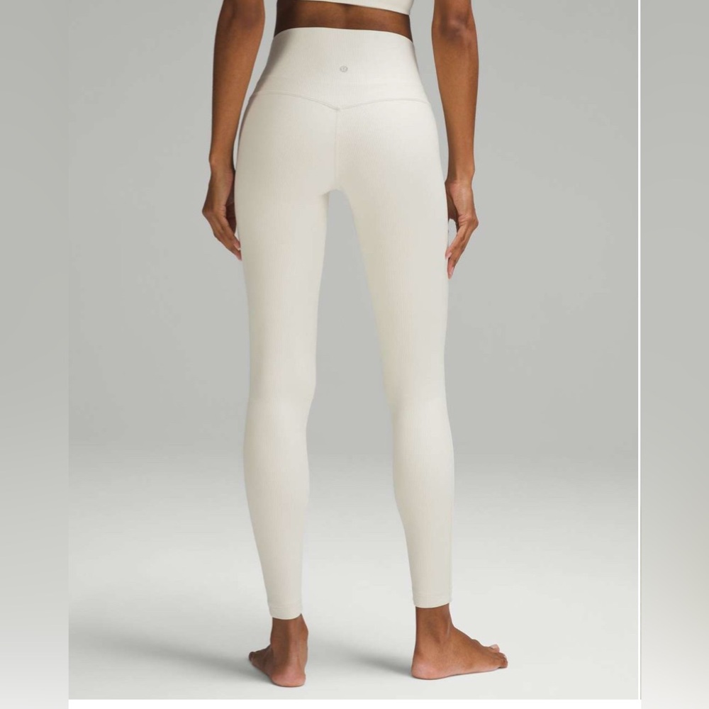 Lululemon Align Ribbed High-Rise Pant 28" *Shine
Bone Sz 6